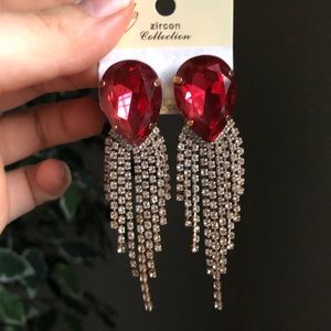 Long Shaped Drop Earings - Pink
